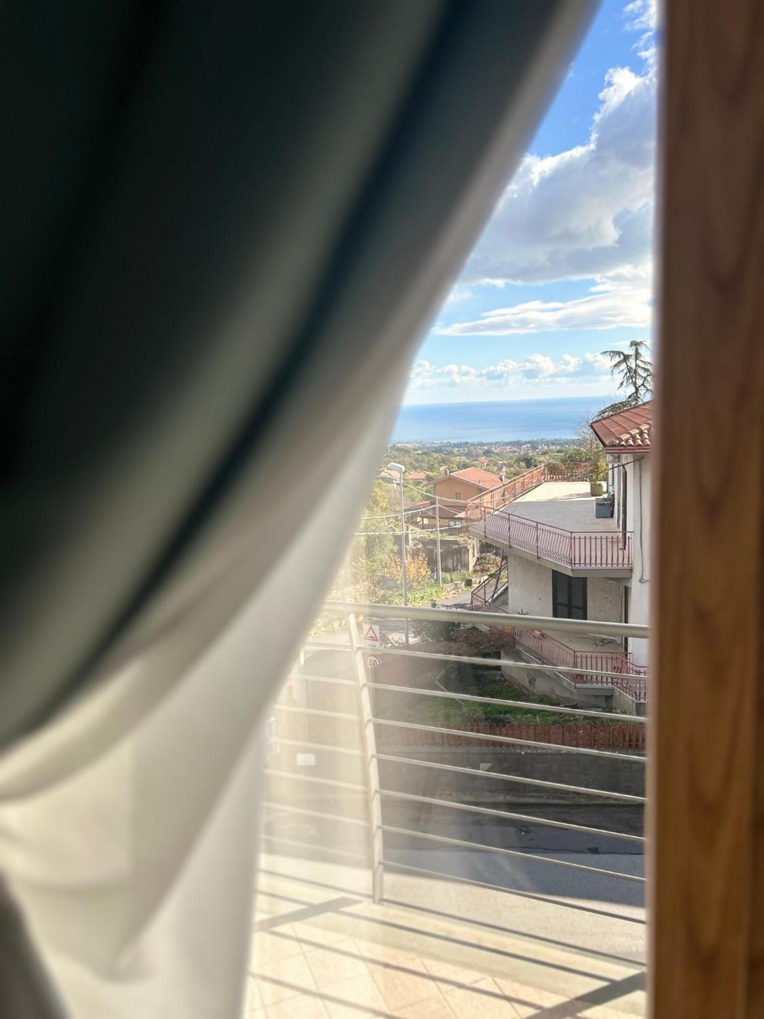 ザッフェラーナ・エトネーア Etna Stone Bed & Breakfast エクステリア 写真
